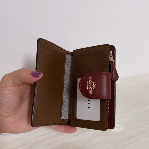 New💃Coach Medium Corner Zip Wallet In Signature Canvas With Wildflower Print - Picture 3 of 6